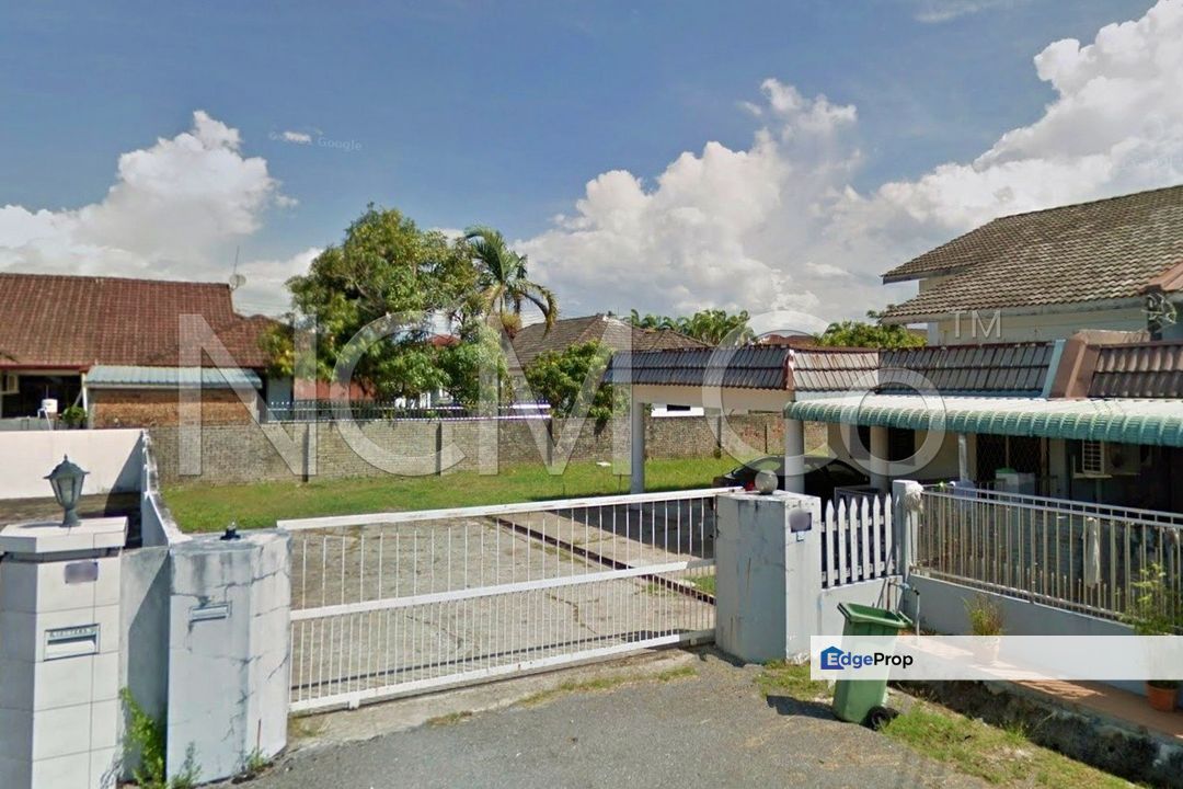 Semi Detached House, Sarawak, Miri