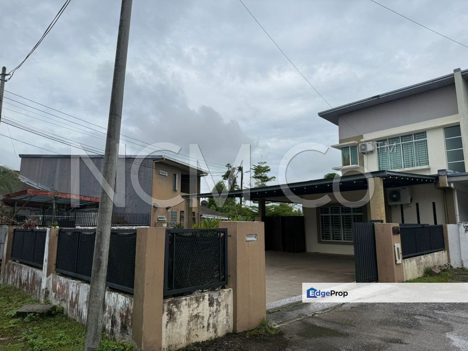 [ Within short drive to Plaza Merdeka & Matang Mall ] 2 Storey Terrace House [ Convenient access to Kuching International Airport & Sarawak General Ho, Sarawak, Kuching