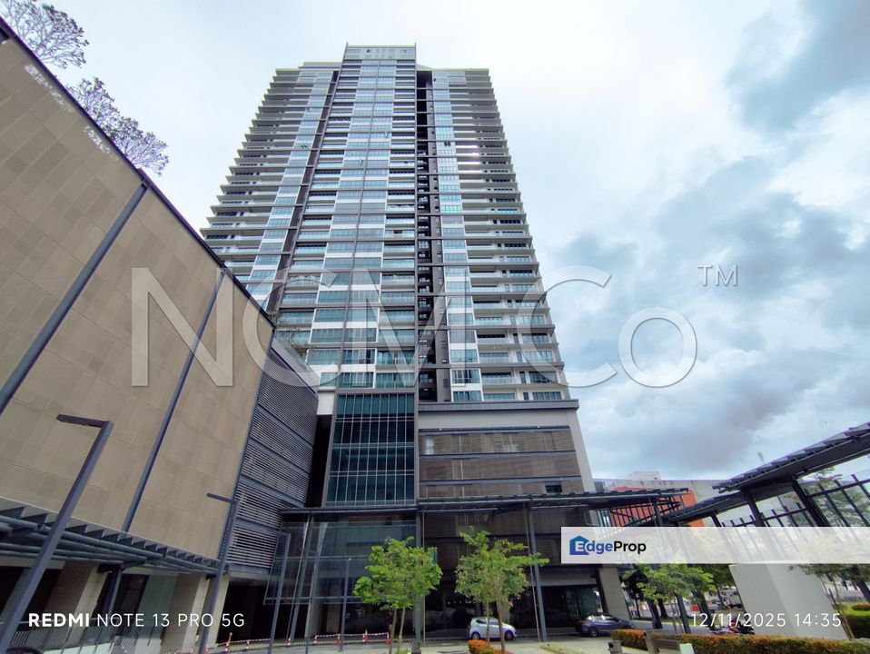 [6 min to Puteri Harbour International Ferry Terminal] Service Apartment [ Within short drive to Sultan Ibrahim Stadium & Legoland ], Johor, 