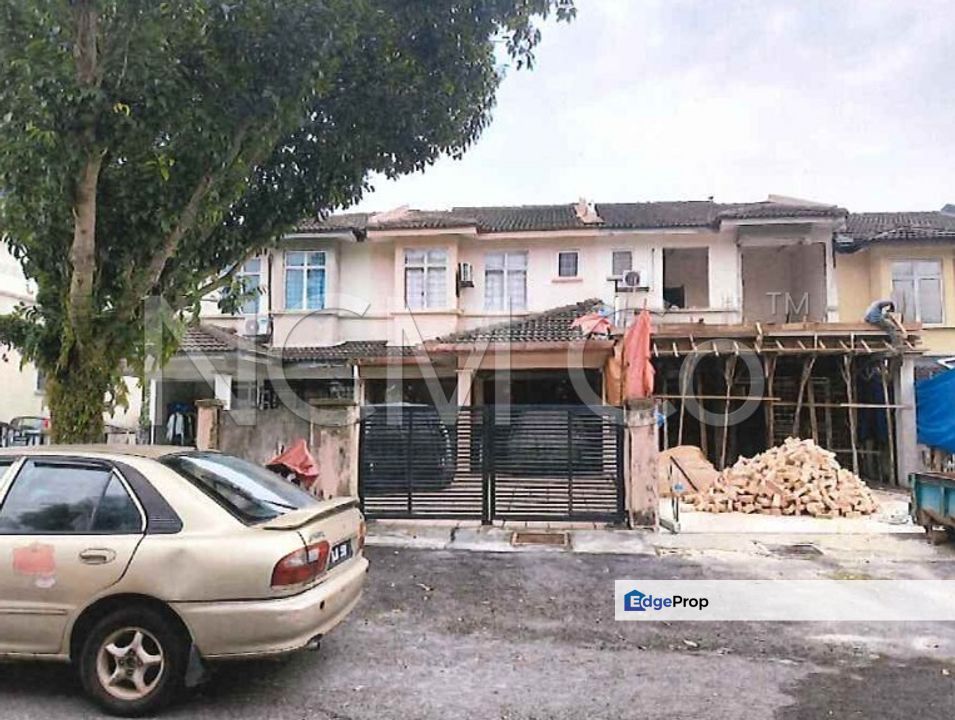[12 min to Putra Permai MRT Station] 2 Storey Linked House [ Within short drive to SK Taman Desaminium & NSK Trade City], Selangor, Seri Kembangan