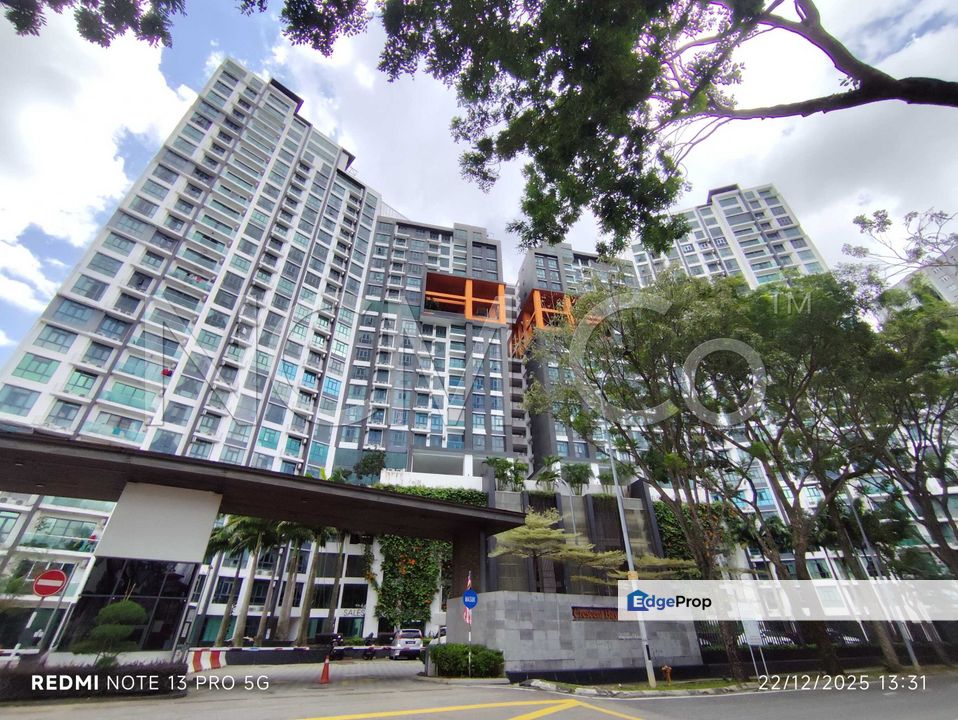 [Near by KSL City Mall & Columbia Asia Hospital Tebrau] Service Apartment [Within short drive to JB CIQ, Stulang Beach & Larkin Sentral], Johor, Johor Bahru