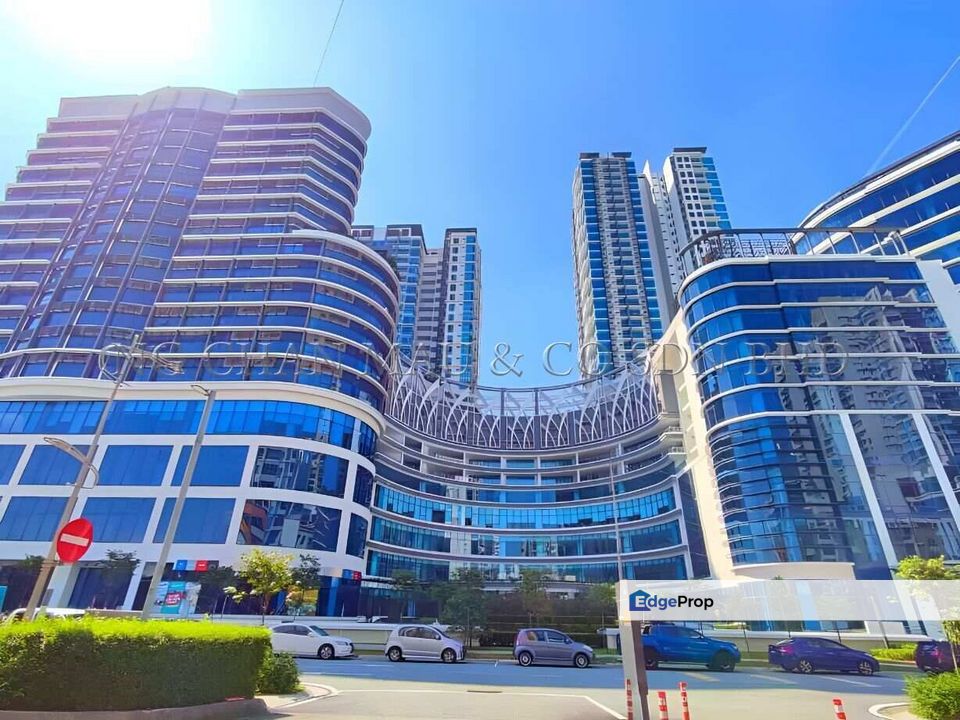 [Opposite Jaya One] Service Apartment [Right next to Columbia Asia Hospital - PJ], Selangor, Petaling Jaya