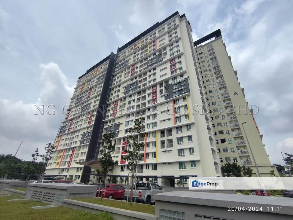 [Close to Econsave, AEON Mall Metro Prima & Lotus's Kepong] Service Apartment [3 min walk to Seasons Square; 3 min to Damansara Damai MRT Station; 7 m, Selangor, Petaling Jaya