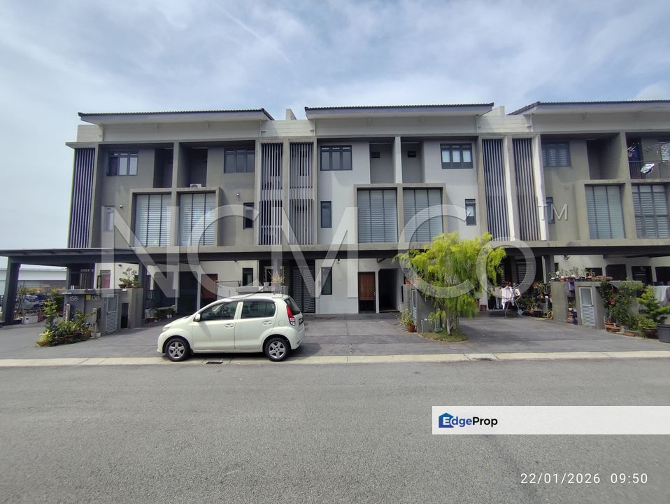 [7 min to BMC Mall & Cheras-Kajang Highway (CKH)] Town House [Near AEON Cheras Selatan & UTAR Sungai Long Campus], Selangor, Cheras