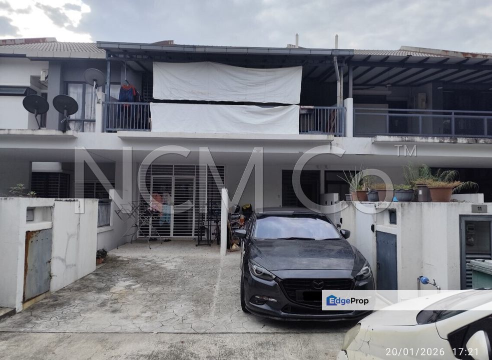 Town House, Selangor, Kajang