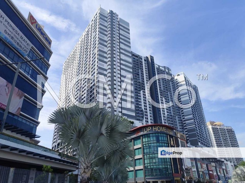 [Prime location right in front of SILK Highway] Service Apartment [Conveniently located adjacent to Amerin Mall], Selangor, Seri Kembangan
