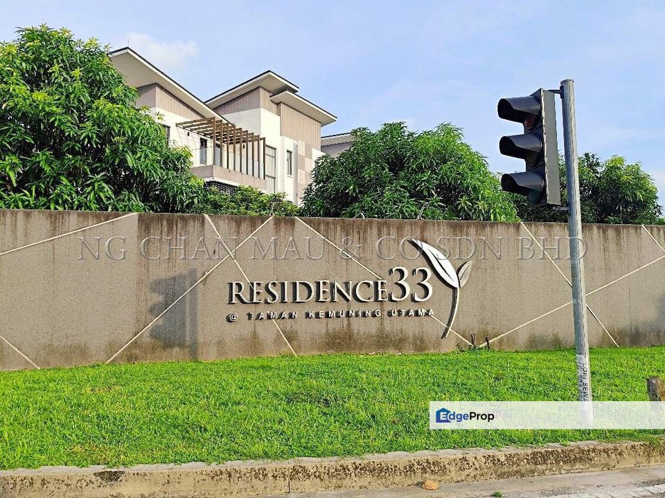 [Tranquil retreat away from the hustle and bustle of city life] 3 Storey Detached House with Basement, Swimming Pool & Private Lift [7 min to Gamuda W, Selangor, Shah Alam