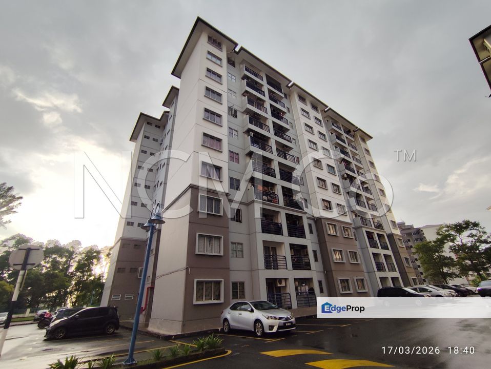 [2 min to SetiaWalk Mall] Apartment [4 min to Lotus's Puchong], Selangor, Puchong