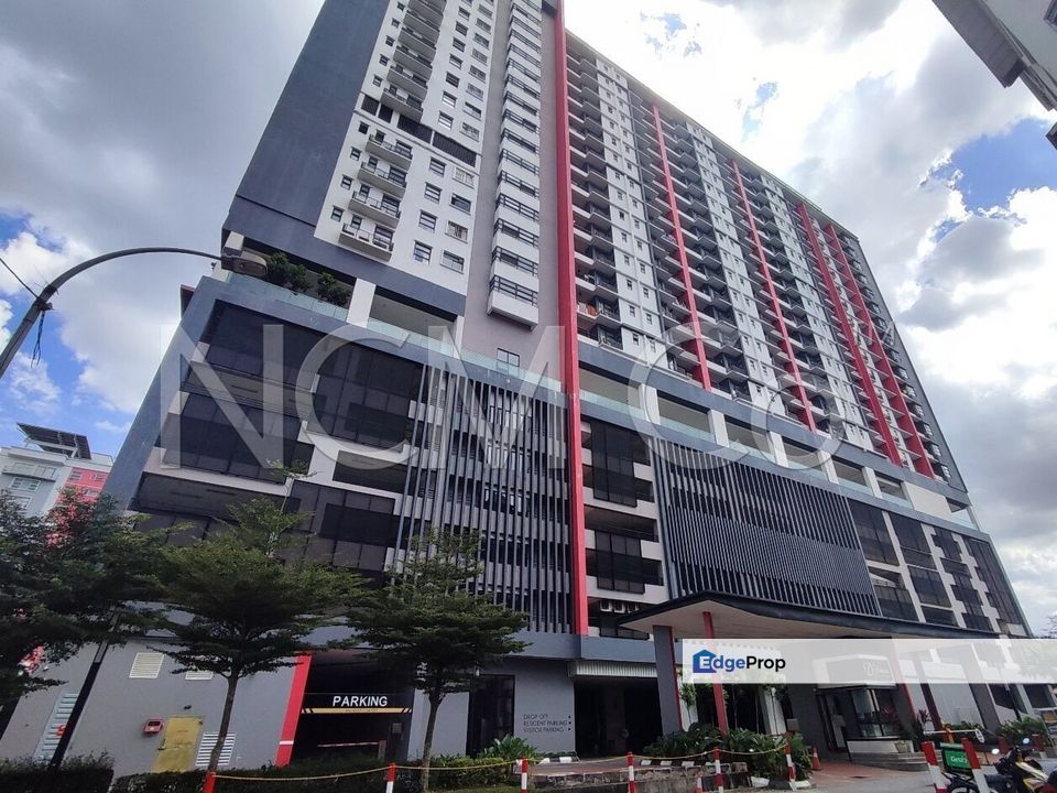 [Short drive to IOI Mall Puchong & Sunway Lagoon ] Service Apartment [ Nearby to Cyberjaya Hospital & Putrajaya Hospital ], Selangor, Puchong