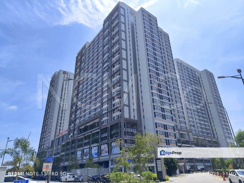 Small Office Home Office (SOHO), Selangor, Sepang