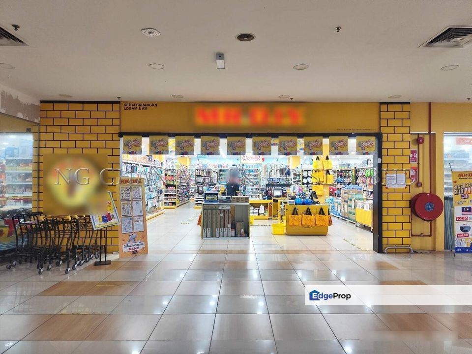 [Right in front of KIPMall Kota Tinggi] Retail Commercial Unit [Located in Kota Tinggi Town], Johor, Kota Tinggi