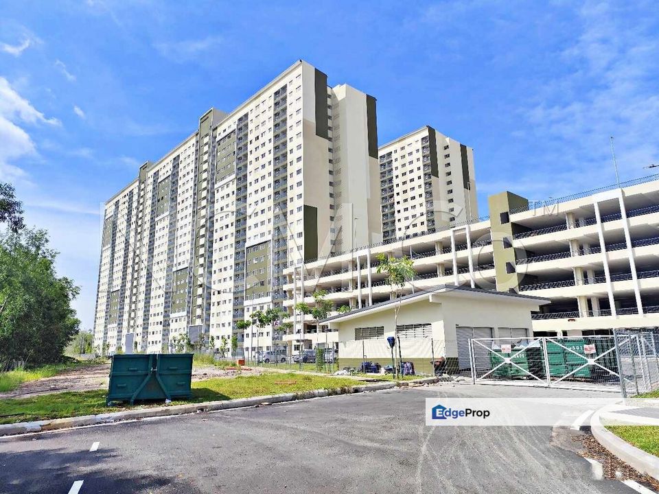 [Surrounded by commercial area] Apartment [Close to DPULZE Shopping Centre], Selangor, Dengkil