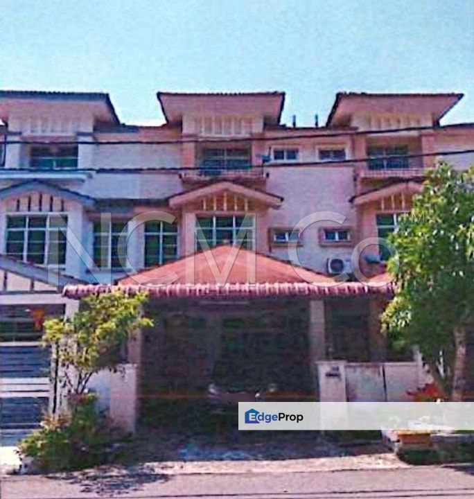 2.5 Storey Terrace House, Penang, Butterworth