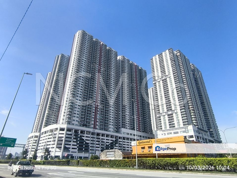 [ Facing main road - Jalan Sungai Besi] Service Apartment [ 6 min to Salak Selatan LRT Station & KTM Station], Kuala Lumpur, Sungai Besi