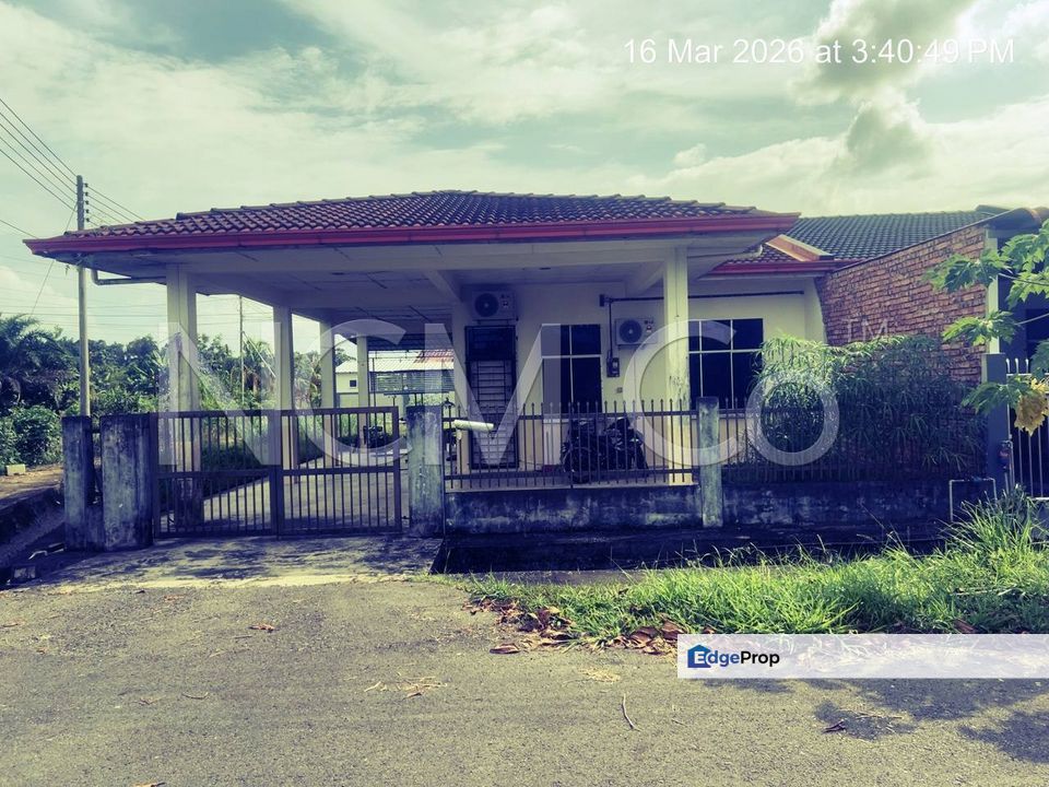 [7 min to Sibu Hospital] 1 Storey Terrace House [Close to Star Mega Mall], Sarawak, Sibu