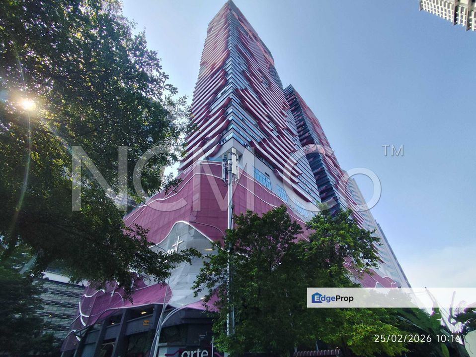[Next to main highway - AKLEH Highway ] Office Suite [ Short drive to the iconic Suria KLCC & Petronas Twin Towers], Kuala Lumpur, 