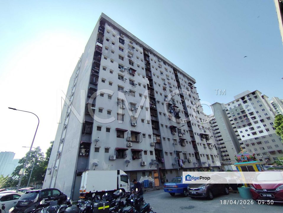 [Beside to NPE Highway] Apartment [6 min to Assunta Hospital], Selangor, Petaling Jaya