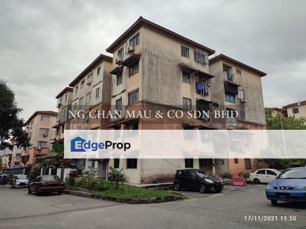 Apartment [5 min to AEON Mall Taman Equine; 8 min to Giant Hypermarket Seri Kembangan], Selangor, Seri Kembangan