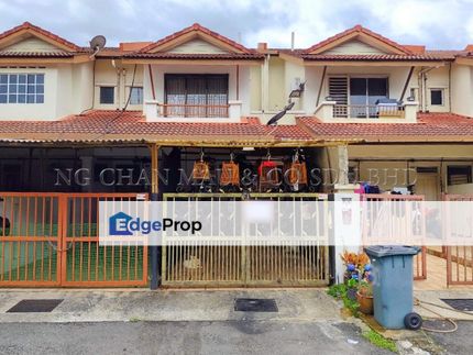 [Next to Mydin Mart Balakong Jaya] Town House [8 min to The Mines Shopping Mall & Serdang KTM Station], Selangor, Balakong