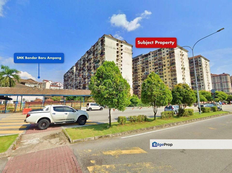 [Ideally situated next to SMK Bandar Baru Ampang] Flat [7 min to AEON Big Ampang & Ampang LRT Station], Selangor, Ampang