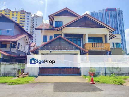 2.5 Storey Bungalow House with an Elegant Private Swimming Pool, Selangor, Subang Jaya