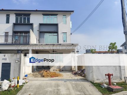 3 Storey Terrace House with extra land, Johor, Kangkar Pulai