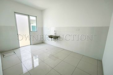 [Prime Location in a growing township; Brand new unit] 2 Storey Terrace House [7 min to Broga Hill Park]