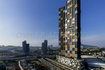 [Generating Income via Airbnb] Duplex Office Suites @ Arte Cheras Tower 1 [Within walking distace toTaman Midah MRT Station]