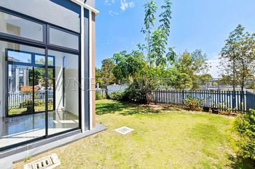 2 Storey Terrace House