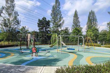 [Prime Location in a growing township; Brand new unit] 2 Storey Terrace House [7 min to Broga Hill Park]