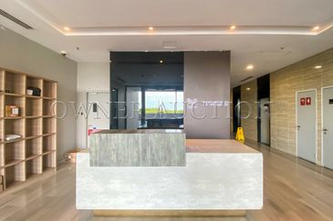 [Surrounded by Iconic Attractions] Service Apartment [7 min to Mahkota Parade]