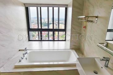 [High foot traffic area] Service Apartment [5 min to Dataran Pahlawan Melaka Megamall]