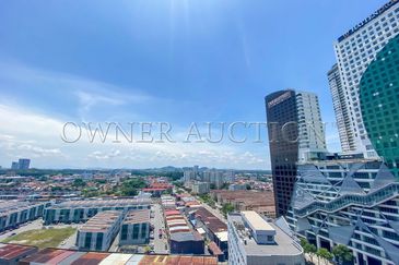 [Prime Location at Bandar Hilir, Melaka] Service Apartment [Short distance to Menara Taming Sari & A Famosa]