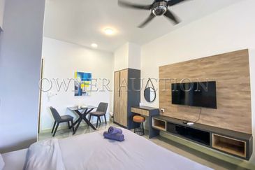 [Prime Location at Bandar Hilir, Melaka] Service Apartment [Short distance to Menara Taming Sari & A Famosa]