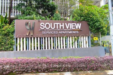 [Next to KL Gateway Mall] South View Service Apartment [5 min to Mid Valley Megamall]