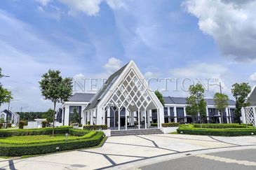 [Prime Location in a growing township; Brand new unit] 2 Storey Terrace House [7 min to Broga Hill Park]