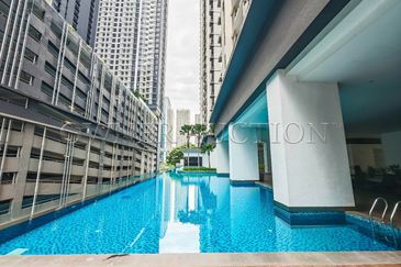 [Next to KL Gateway Mall] South View Service Apartment [5 min to Mid Valley Megamall]