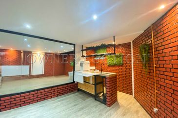 [Gated and Guarded Community; Located in Strategic and Matured Township] Shop Office [5 Min to Sungai Buloh MRT/KTM Station]