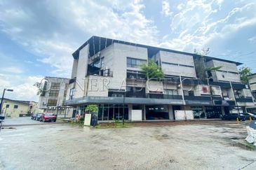 [Gated and Guarded Community; Located in Strategic and Matured Township] Shop Office [5 Min to Sungai Buloh MRT/KTM Station]