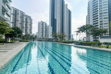 [Comes with Balcony] Condominium [2 Min to Sri Rampai LRT Station]