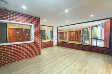 [Gated and Guarded Community; Located in Strategic and Matured Township] Shop Office [5 Min to Sungai Buloh MRT/KTM Station]