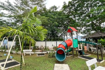 [ROI up to 5%] Condominium [Next to Templer Park Country & Golf Club]