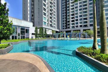 [ROI up to 5%] Service Apartment [3 min to NSK Trade City Selayang]