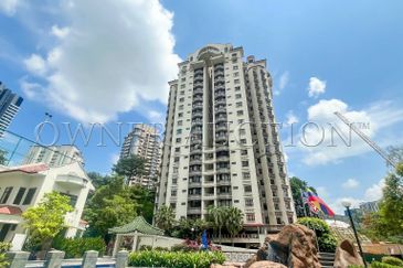 [Prime Location – Next to Bangsar] Duplex Penthouse [7 min to Bangsar LRT Station]