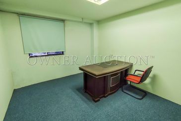 [High Visibility Location] Office with Lift [Well-connected on Jalan Puchong, Jalan Klang Lama (Old Klang Road)]