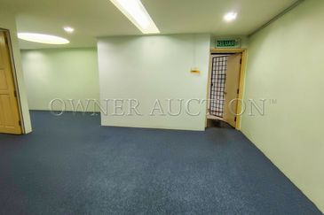 [High Visibility Location] Office with Lift [Well-connected on Jalan Puchong, Jalan Klang Lama (Old Klang Road)]