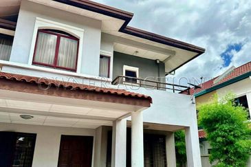 [Gated & Guarded; Surrounded by Premier Residential Enclaves] 2 Storey Semi Detached House [Excellent Connectiviy Via Federal Highway, NKVE, Guthrie C