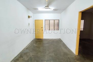 [Easily Accessible Via LDP Highway and Jalan Subang; Low Cost] Flat [2 Min to Puchong Prima LRT Station]