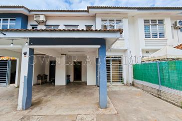 [Ideal for family living or long-term investment] 2 Storey Terrace House [8 min to Econsave Batu Berendam]