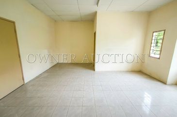 [Tourist city; ideal for homestay or rental investment] 9 units of 2 Storey Terrace House [8 min to Econsave Batu Berendam]